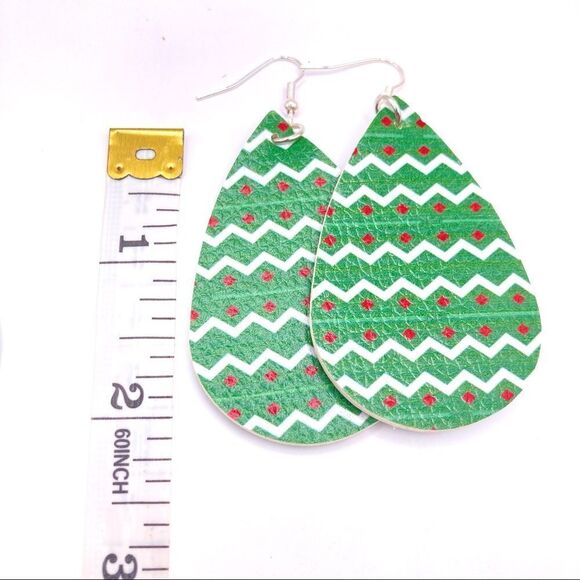 Set of 4 Christmas Holiday Faux Leather Earrings - Picture 4 of 4
